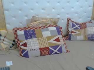 michellgonzalez michellgonzalez