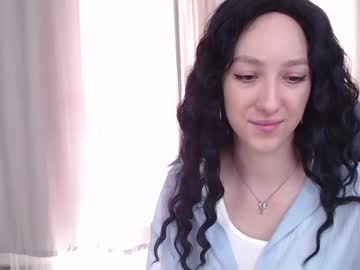 alexandra meow2