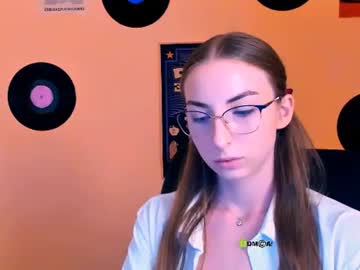 alicia velvet 