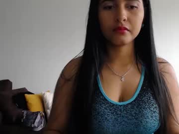 alina velvet 22