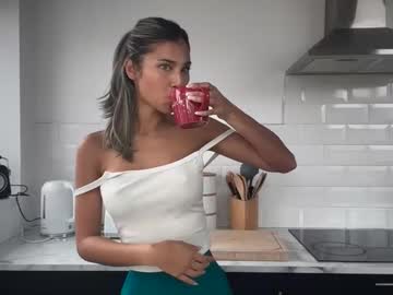 aniishaax