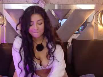 ariana foxx  