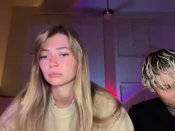 ashtonveil