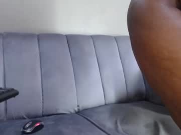 bouncingassxx