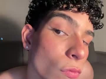 damon velvet