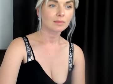dias blonde