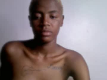 ebonii squirtss
