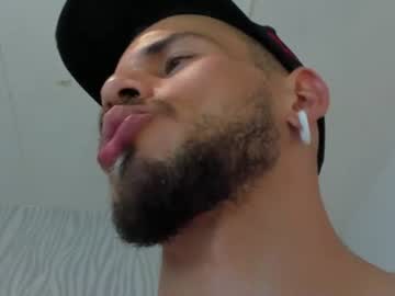eithann hot