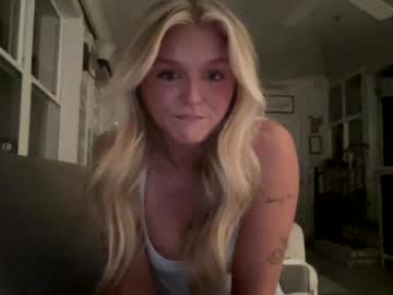 elliemaee