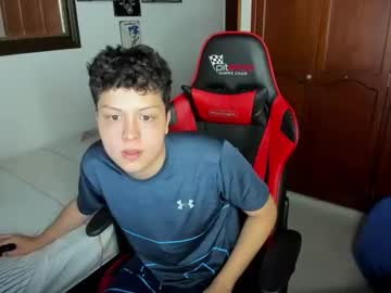 estiv boy