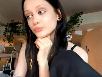 holliedavine