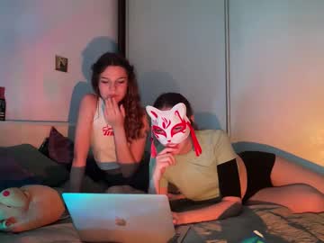 holly and doly