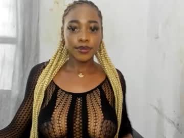 horny ebonygirl