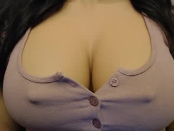 joannie boobs