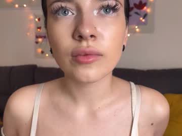 kiira nighty