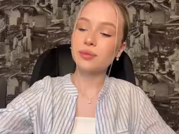 kyliekempton