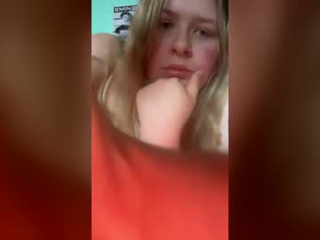 kylierenee6100d