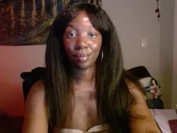 lanaluxxe4
