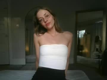 looking444love8