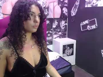nixy 25