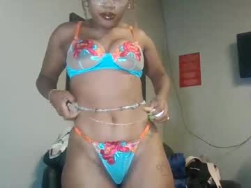 roxxxyroxxxy