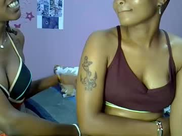 sexxyezzyloves