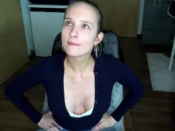 skinny lunavale