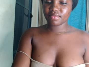 slimthick tinah