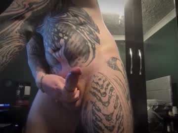 tattooedguyy