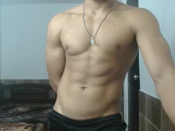 tyler gold8233