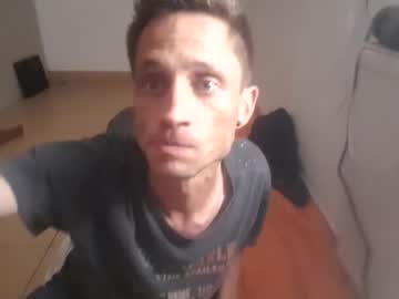 vic8331135789