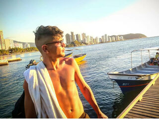 aaroncol