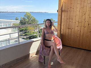 alyvee