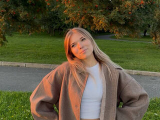 michaelafox michaelafox