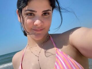 nicoleaeve