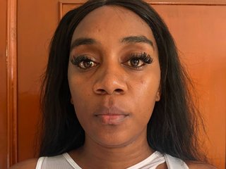 aisha w19