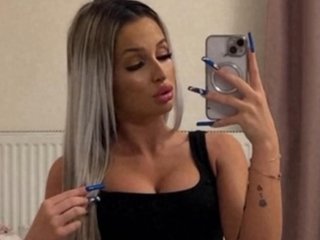 arianaxox