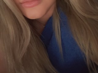 blondebombshell