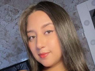 dreamgirl lau