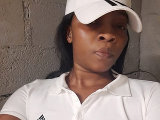 ebonybootyclitt