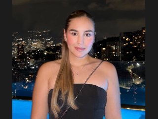 mia moonn