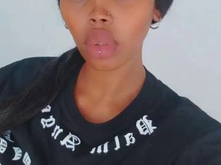 sexxyboobsx