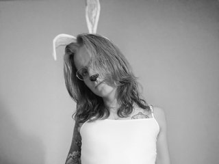 thebunnnextdoor