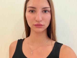 adriananalley